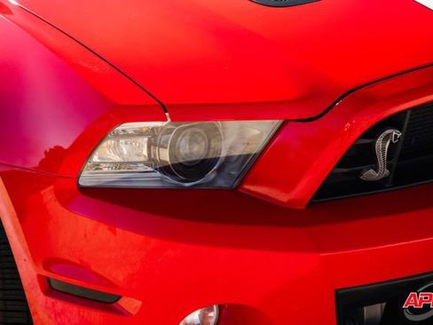 Used 2011 Ford Mustang Shelby GT500 w/ SVT Performance Pkg image 45