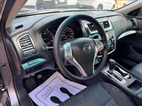 Used 2017 Nissan Altima 2.5 S w/ Power Driver Seat Package FWD image 13