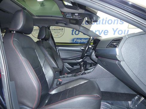 Used 2021 Volkswagen Jetta GLI Autobahn w/ GLI Autobahn Black Package image 7