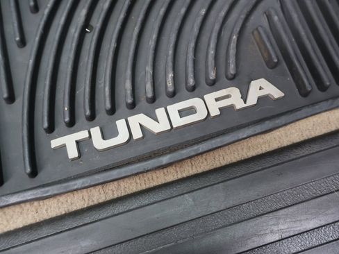 Used 2008 Toyota Tundra Base image 32