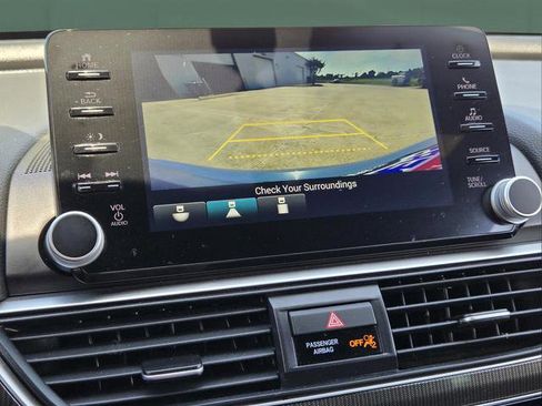 Used 2022 Honda Accord Sport image 12