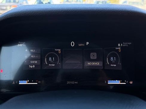 Used 2023 Jeep Grand Cherokee Altitude image 48