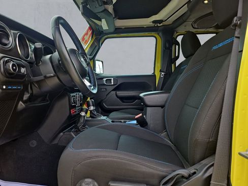 Used 2023 Jeep Wrangler Unlimited Rubicon 4xe w/ Steel Bumper Group image 9