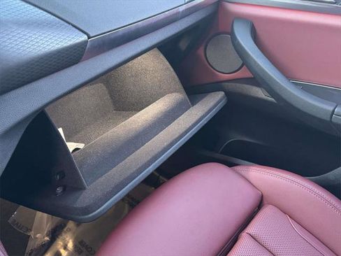 Used 2024 BMW X4 xDrive30i w/ Premium Package image 32