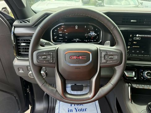 Used 2026 GMC Sierra 1500 AT4 w/ Technology Package AWD/4WD image 5