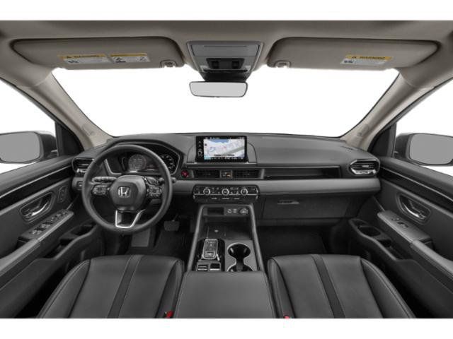 Used 2025 Honda Pilot Touring image 11