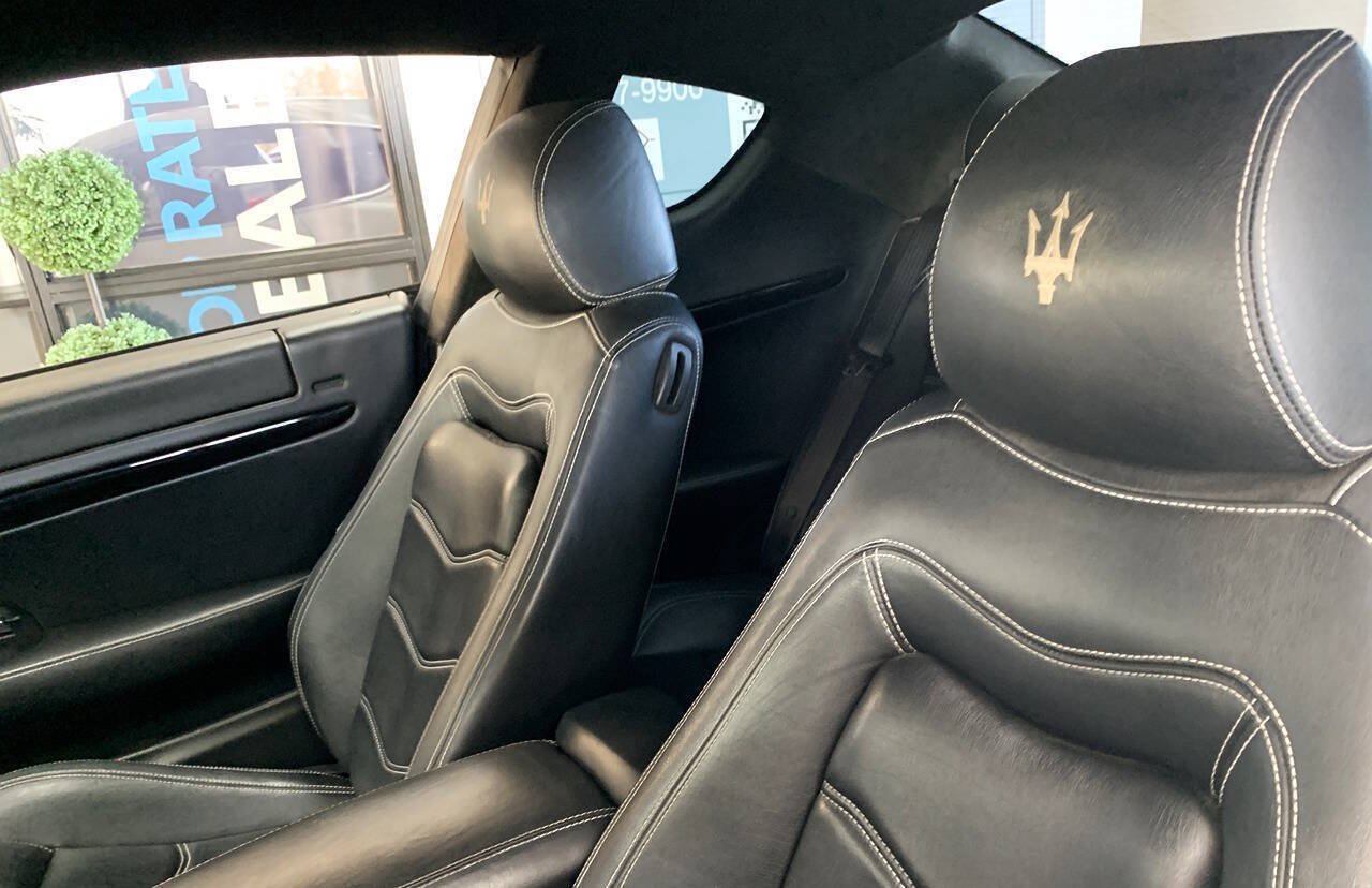 Used 2012 Maserati GranTurismo S RWD image 9