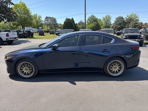Used 2020 MAZDA MAZDA3 AWD Sedan w/ Select Package image 6