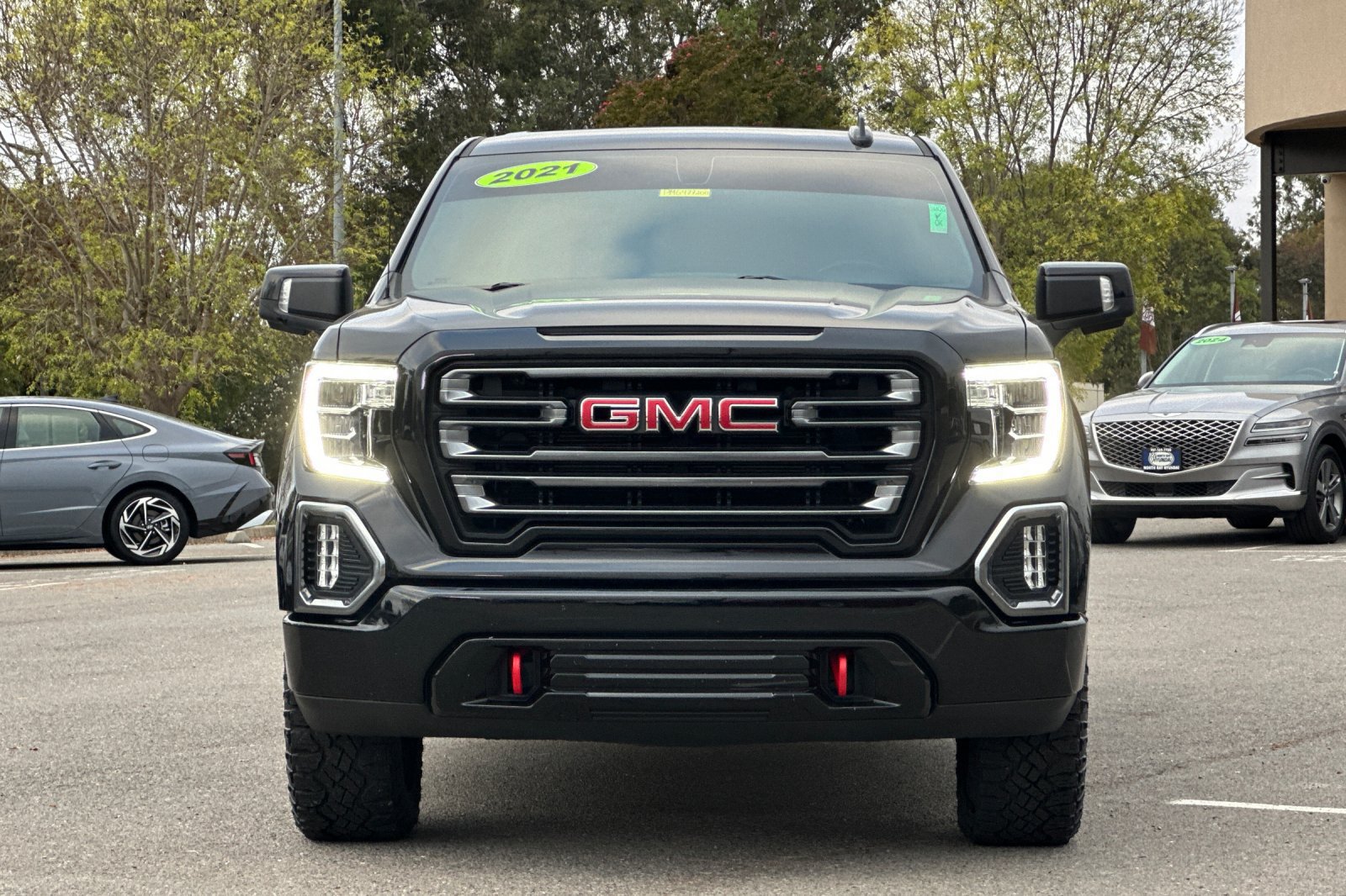 Used 2021 GMC Sierra 1500 AT4 AWD/4WD image 9