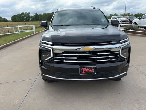 Used 2025 Chevrolet Tahoe LT AWD/4WD image 4