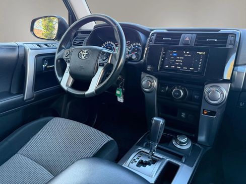 Used 2016 Toyota 4Runner SR5 image 25