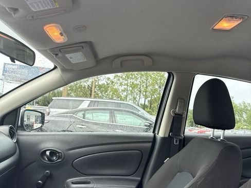 Used 2018 Nissan Versa S Plus FWD image 4