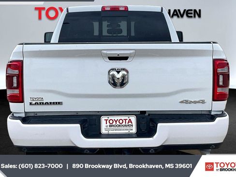 Used 2024 RAM 2500 Laramie AWD/4WD image 4