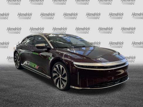 Used 2022 Lucid Air Grand Touring image 2