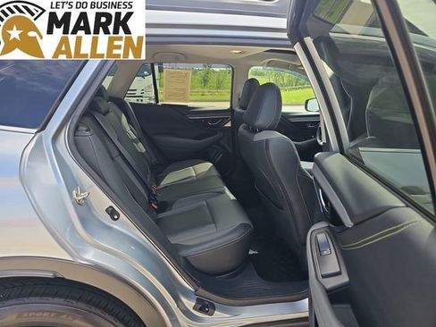 Used 2020 Subaru Outback Onyx Edition XT AWD/4WD image 28