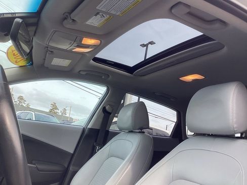 Used 2021 Hyundai Kona Ultimate w/ Cargo Package image 14