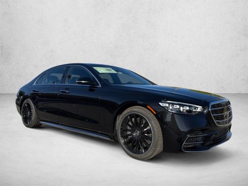 New 2026 Mercedes-Benz S 580 4MATIC Sedan image 3