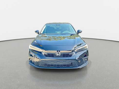 Used 2024 Honda Civic Touring image 3
