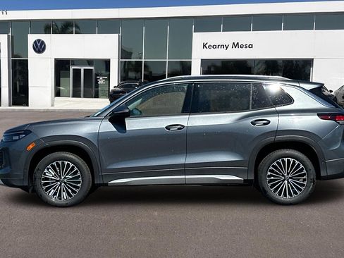 New 2025 Volkswagen Tiguan S image 7