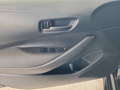 Used 2024 Toyota Corolla LE FWD image 12