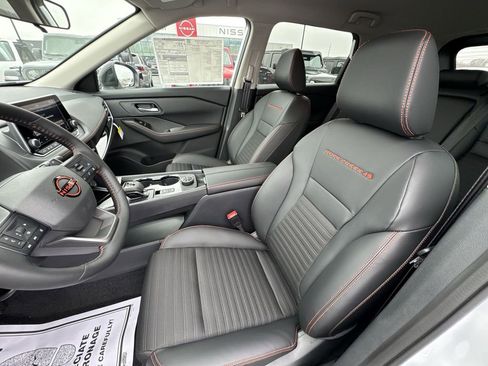 New 2026 Nissan Rogue SV AWD/4WD image 11