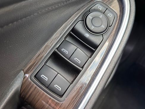 Used 2024 Chevrolet Malibu LT FWD image 24