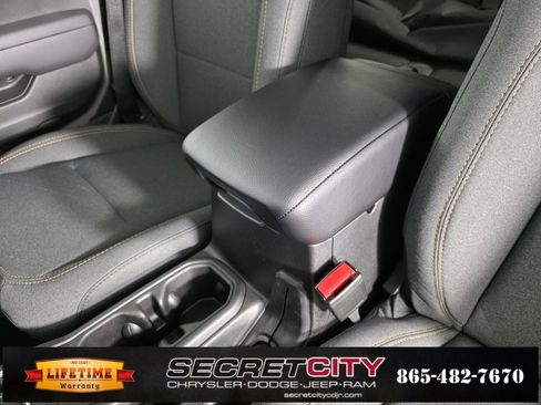 New 2026 Jeep Wrangler Unlimited Sport image 25