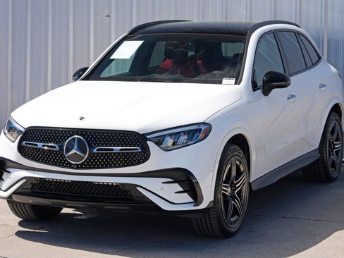 Used 2025 Mercedes-Benz GLC 300 image 53