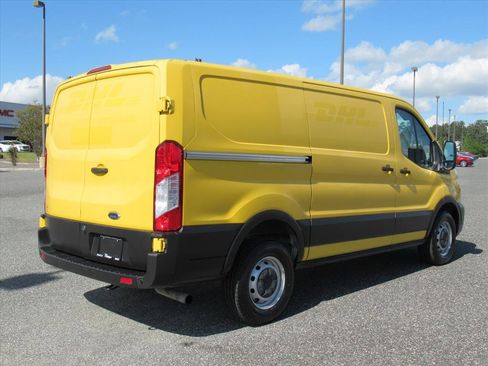 Used 2020 Ford Transit 250 Low Roof image 6