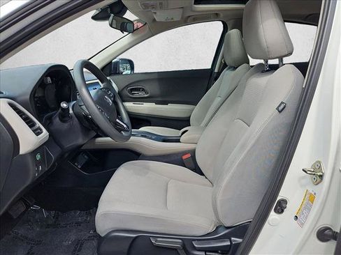Used 2021 Honda HR-V EX image 15