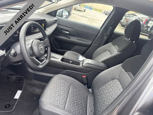 Certified 2025 Nissan Kicks SV AWD/4WD image 12