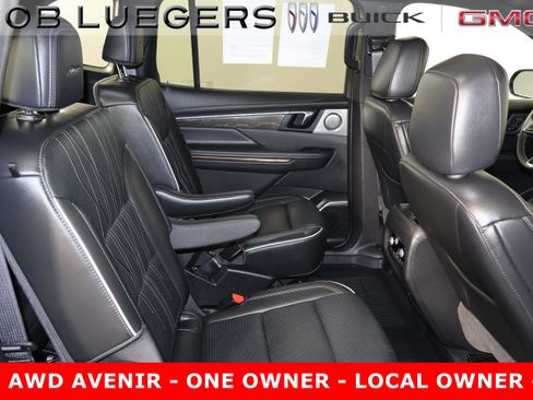 Certified 2025 Buick Enclave Avenir image 16