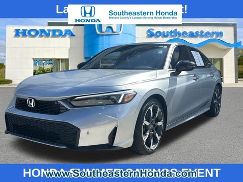 Used 2025 Honda Civic Sport image 1
