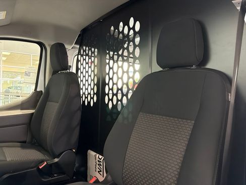 Used 2025 Ford Transit 250 Low Roof w/ Exterior Upgrade Package RWD image 21