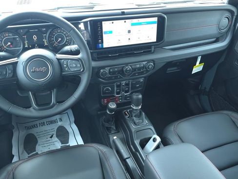 New 2026 Jeep Gladiator Rubicon AWD/4WD image 25