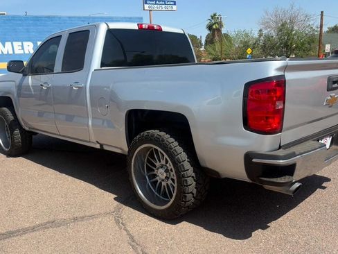 Used 2017 Chevrolet Silverado 1500 Custom w/ Custom Convenience Package image 6