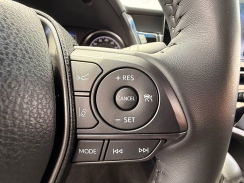 Used 2024 Toyota Camry SE w/ Convenience Package FWD image 11