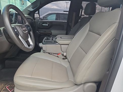 Used 2022 GMC Sierra 1500 SLT image 4