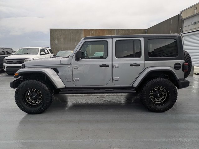 Used 2019 Jeep Wrangler Unlimited Sahara AWD/4WD image 6