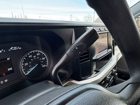 Used 2023 Ford F250 XL w/ XL Chrome Package image 25