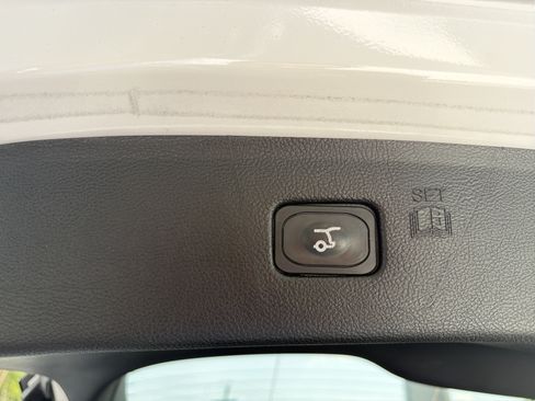 Used 2024 Ford Edge SEL w/ Convenience Package AWD/4WD image 26