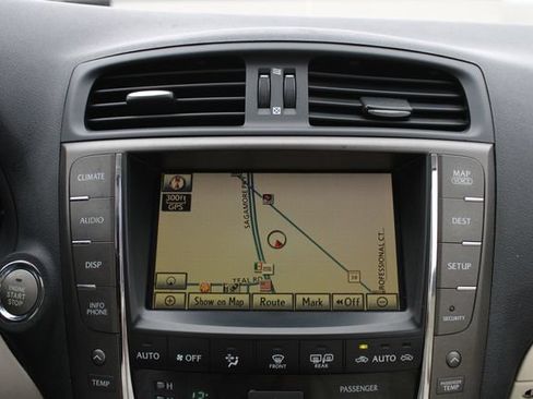 Used 2010 Lexus IS 350C RWD image 16