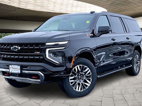 New 2026 Chevrolet Suburban Z71 w/ Comfort Package image 1