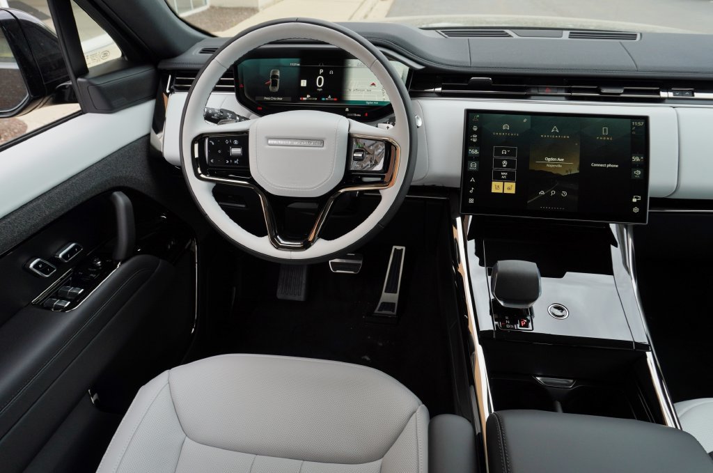 Certified 2026 Land Rover Range Rover Sport Dynamic SE AWD/4WD image 15