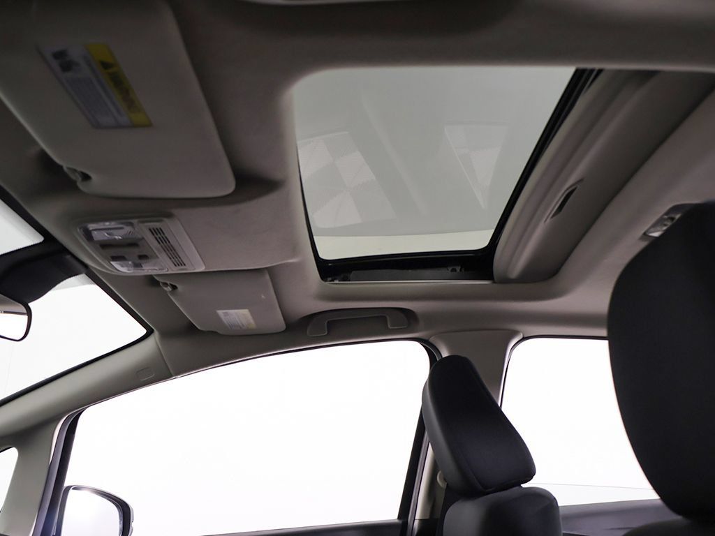 Used 2020 Honda Fit EX image 19