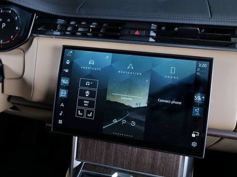 Certified 2026 Land Rover Range Rover SE AWD/4WD image 14