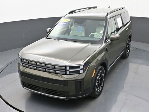 Used 2026 Hyundai Santa Fe SEL FWD image 39