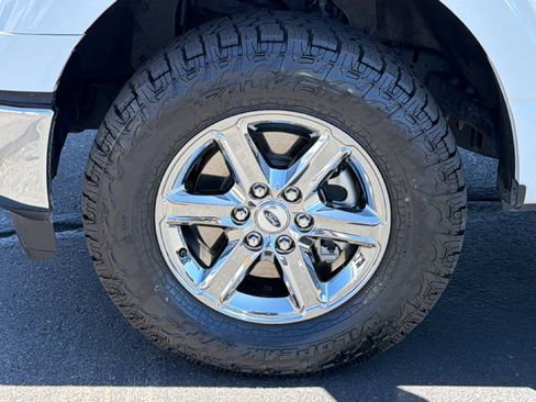 Used 2025 Ford F150 XLT w/ Equipment Group 301A Standard AWD/4WD image 9