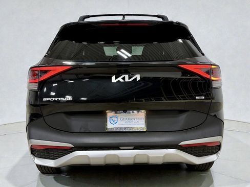 Used 2023 Kia Sportage EX image 13