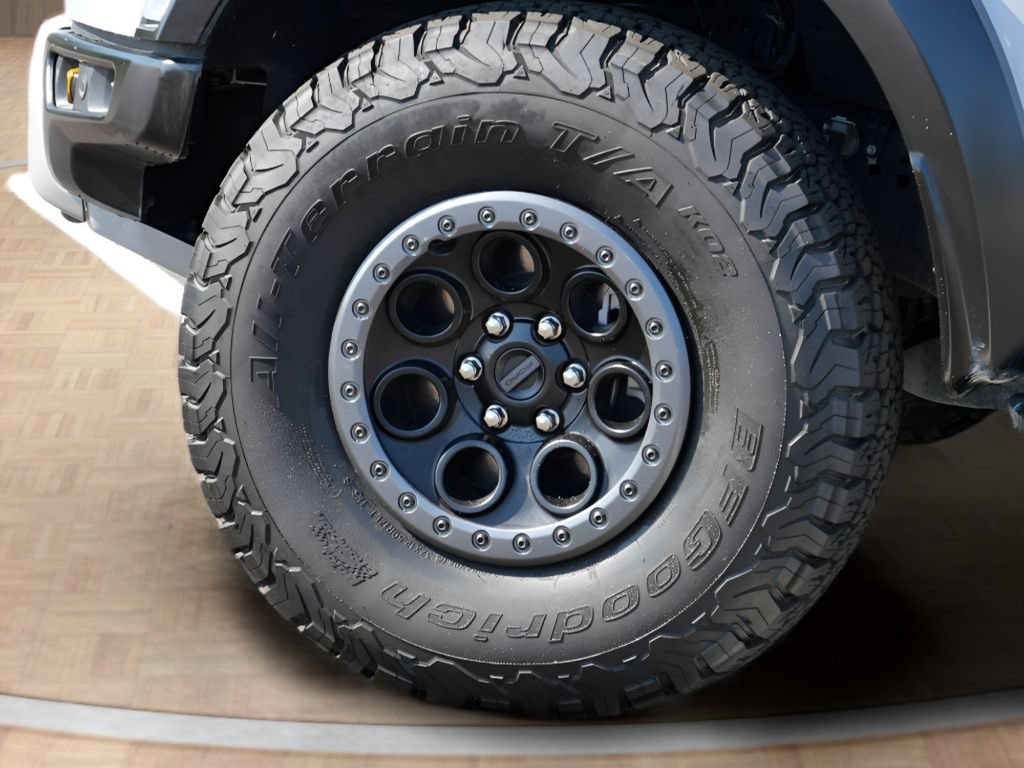 Used 2025 Ford F150 Raptor AWD/4WD image 9